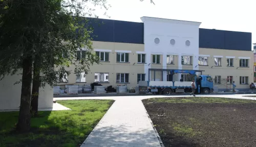 Мэр Горно-Алтайска проверила строительство, ремонт и благоустройство объектов