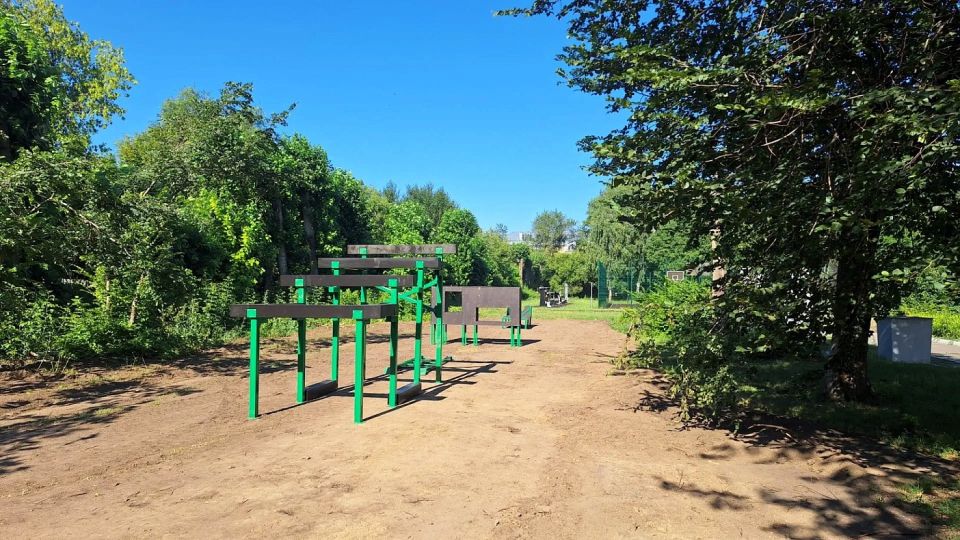 В Барнауле благоустраивают спортивные объекты по программе инициативного бюджетирования