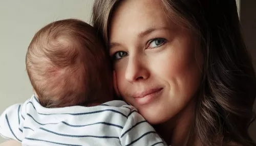 Катерина Шпица спустя два месяца после родов показала фигуру без фильтров