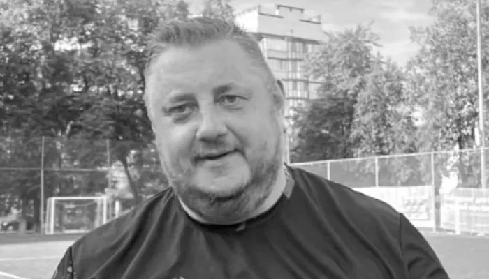 Легендарный вратарь скончался на поле во время матча