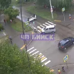 Три человека пострадали в ДТП с переворотом в Бийске