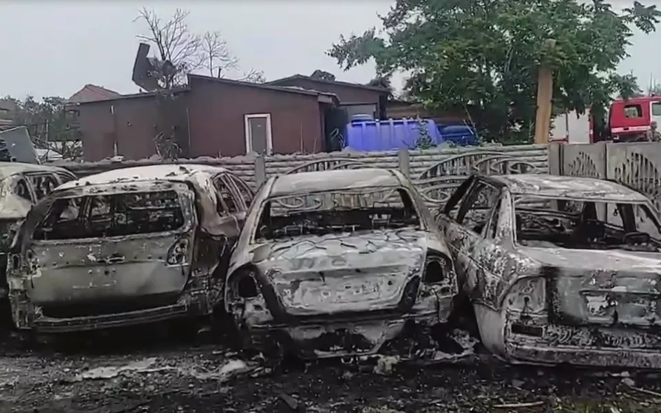 Восемь человек погибли после теракта ВСУ в Запорожской области. Кадры последствий