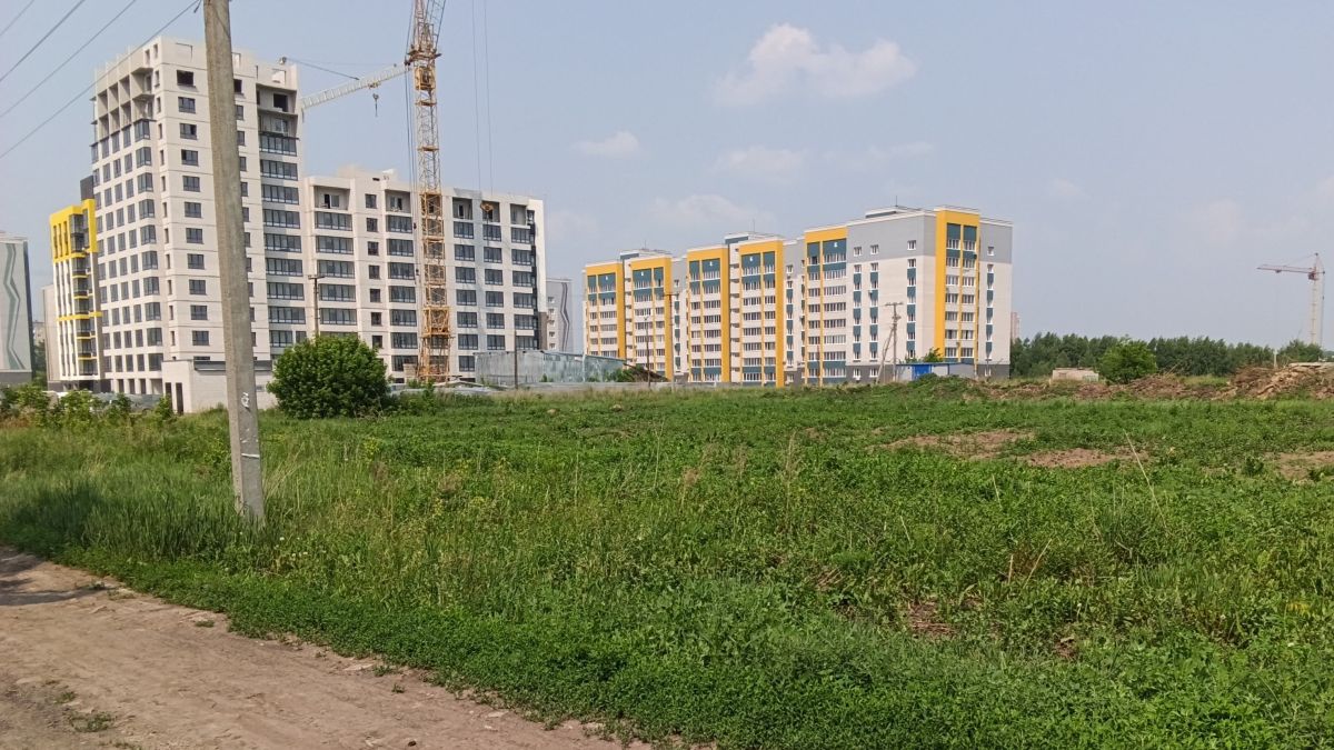 Участок на ул. Титова, 2 в Новоалтайске