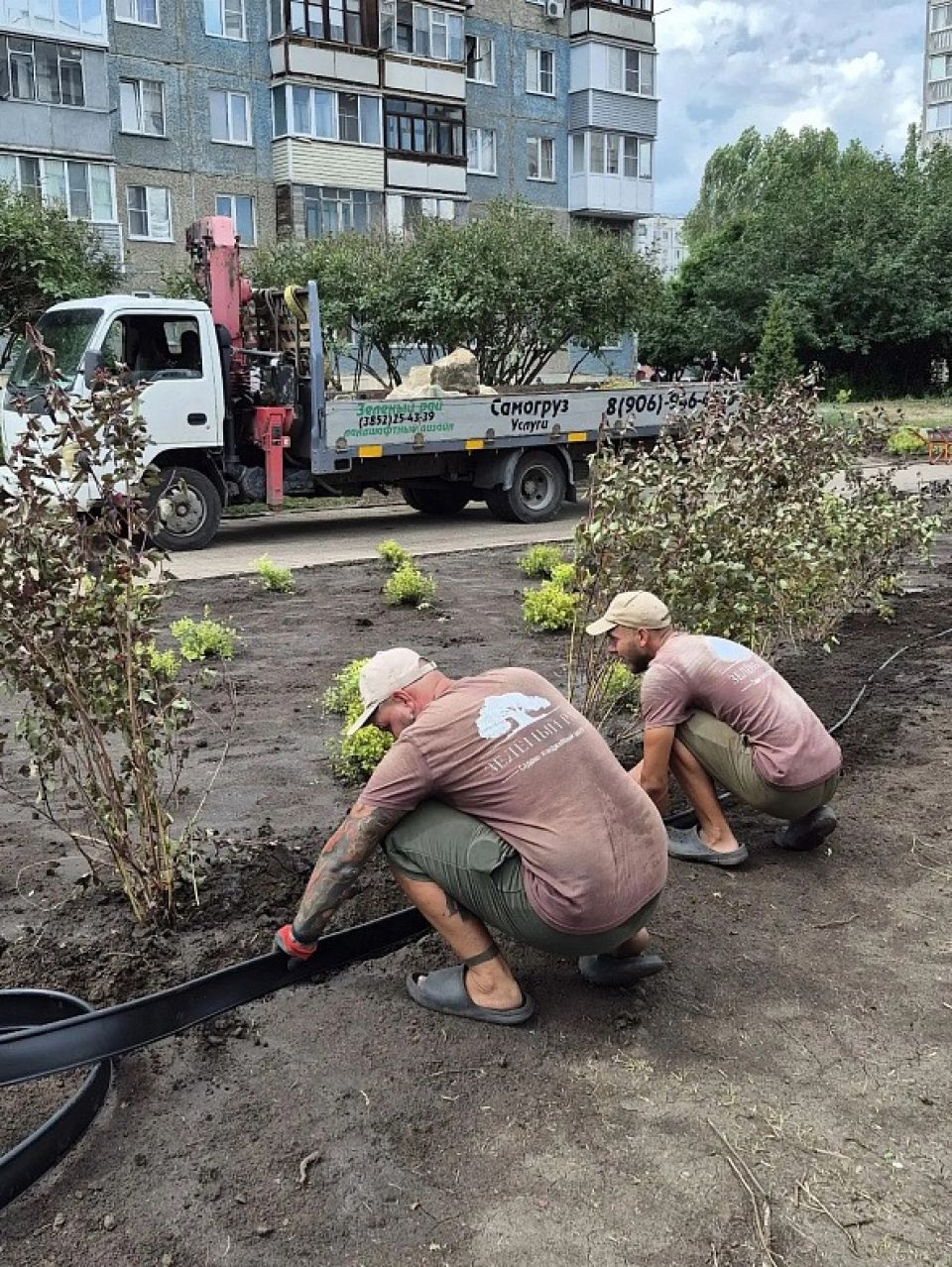 В Барнауле благоустраивают Сиреневый бульвар