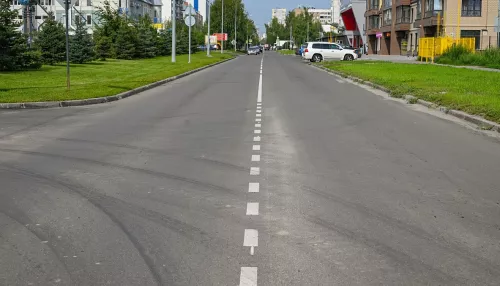 В Барнауле досрочно завершили ремонт улицы Взлетной по нацпроекту