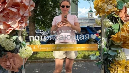 Жена Игоря Николаева вышла в мини-шортах и назвала себя потрясающей