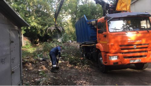Свалку мусора возле детсада убрали в Барнауле