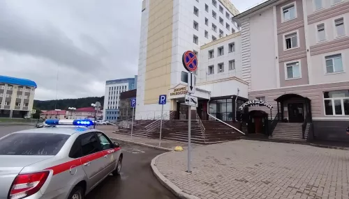 Суды Республики Алтай эвакуировали из-за сообщений о минировании