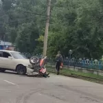 Два человека пострадали в ДТП с легковушкой и мотоциклом в Бийске