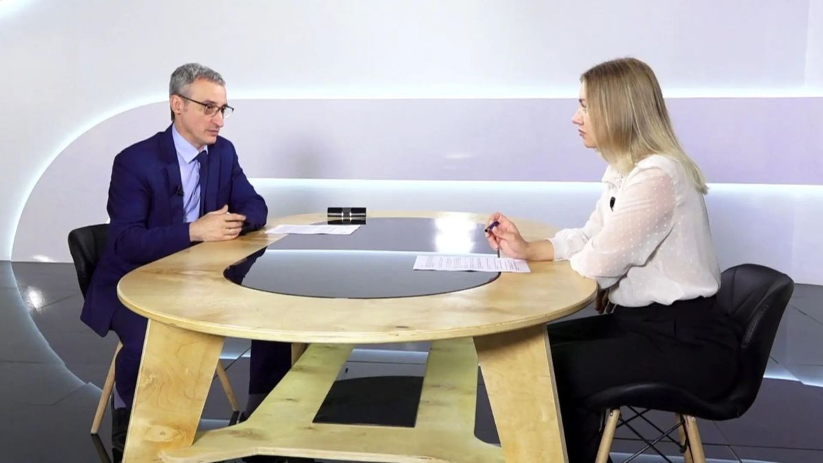 Гендиректор "Росводоканал Барнаул" Андрей Полюго ответил на вопросы барнаульцев