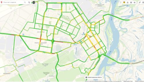 Движение на площади Мира в Барнауле затруднено утром 13 сентября