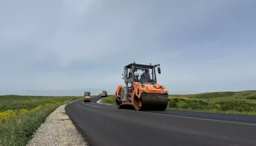 В Алтайском крае выполнили более 60% запланированных на сезон дорожных работ