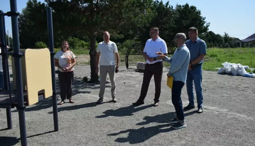 В Авиаторе по программе инициативного бюджетирования обустраивают детскую площадку