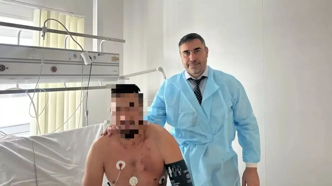 Пример стойкости: история с попавшей в бойца СВО молнией в Горном Алтае впечатлила всю страну