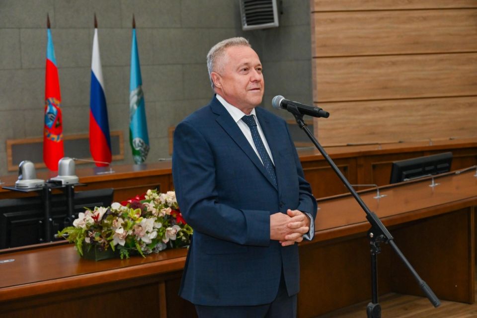 Александр Артемов
