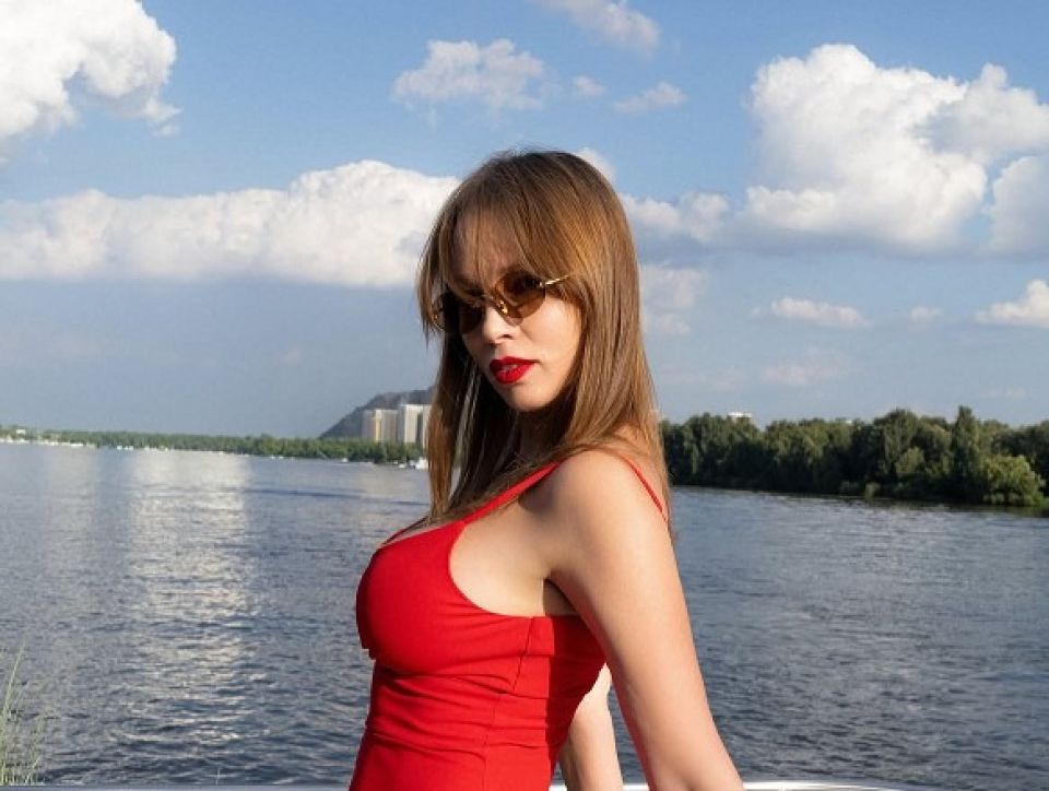 Полина Диброва