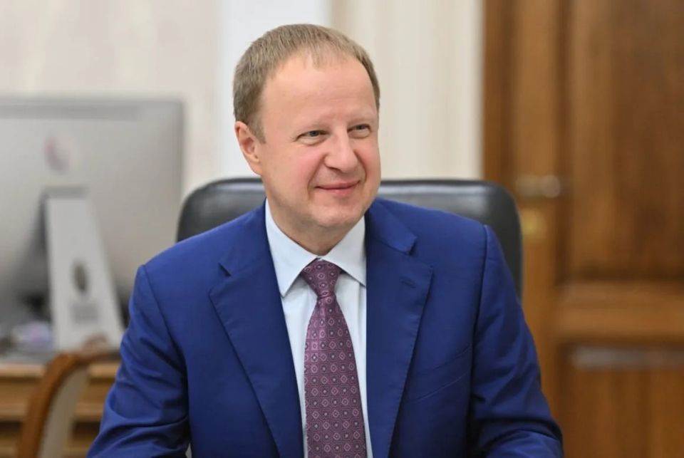 Виктор Томенко