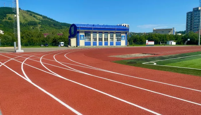 В Горно-Алтайске завершили ремонт стадиона Спартак