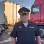 Легковушка врезалась в грузовик на обочине: два человека погибли