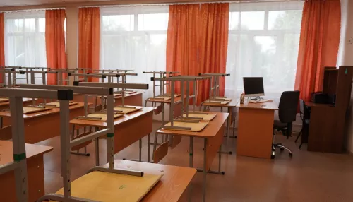 Приемку школ и детсадов к новому учебному году завершили в Барнауле