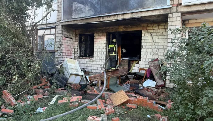 В Славгороде взрывом газа разнесло квартиру в двухэтажном доме