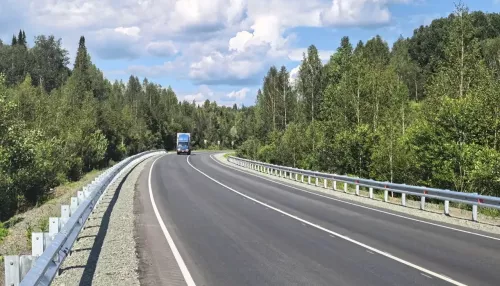 Дорожники завершили ремонт 7 км трассы Алтай – Кузбасс раньше срока