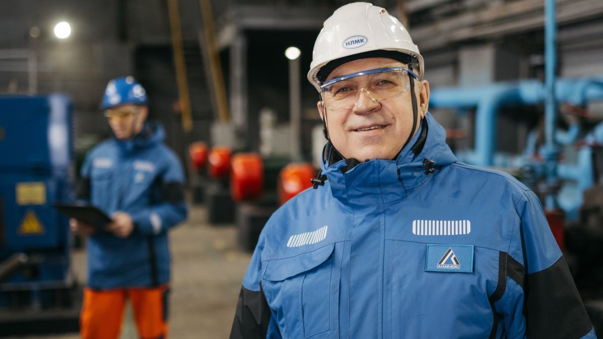 Александр Дюкарев признан лучшим шеф-наставником в Алтайском крае