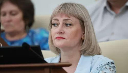 Свидетели-коммунисты выступили в суде по делу экс-депутата АКЗС Людмилы Клюшниковой
