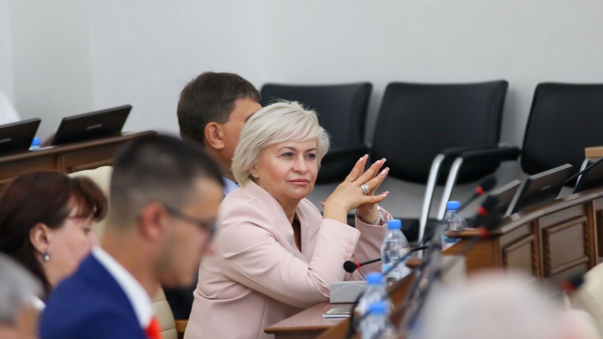 Ирина Акимова