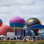 Навстречу высоте: фестиваль Небо Алтая проходит в Уймонской долине. Фоторепортаж