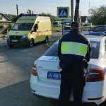 Автомобиль сбил 45-летнюю женщину на велосипеде в Бийске