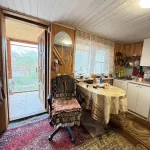 Дачу с двумя домами, баней и садом продают в Барнауле за 4,9 млн рублей