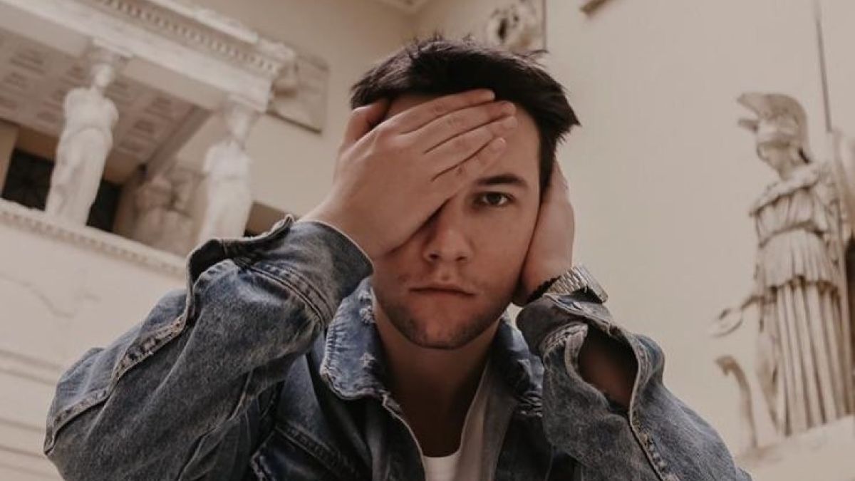 Кирилл Емельянов