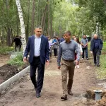 На месте свалки у АГИК в Барнауле благодаря жителям облагораживают аллею