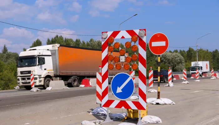 Пролеты на финише: как выглядит почти новый мост на въезде в Барнаул под конец лета