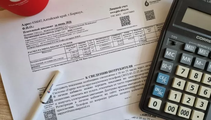 Почти полмиллиарда рублей: как должники тормозят ремонт сетей Барнаула