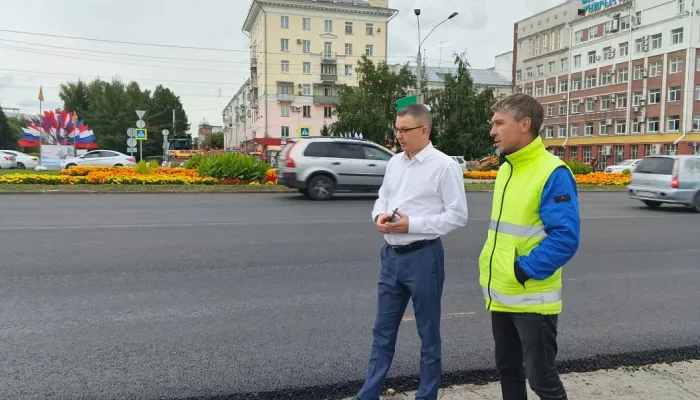 Стало известно, как продвигается ремонт дороги на проспекте Ленина в Барнауле. Фото
