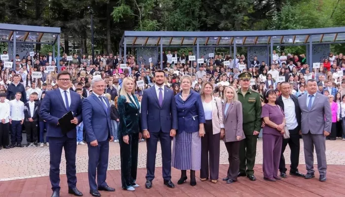 Для 47 тысяч школьников и студентов Республики Алтай начался учебный год