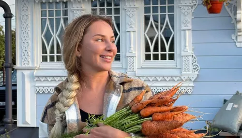 Царица полей: Анна Асти похвасталась урожаем с собственного участка