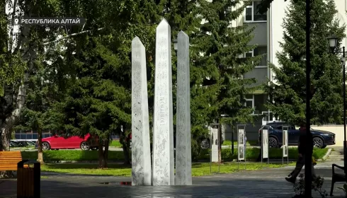 В Горно-Алтайске после большой реконструкции открыли сквер имени Г. И. Чорос-Гуркина