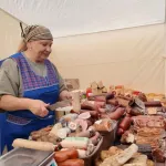 Более 5 тысяч барнаульцев посетили первую Большую продовольственную ярмарку