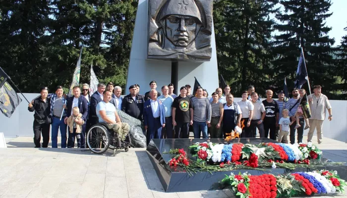 В Горно-Алтайске отпраздновали 80-летие танковых войск