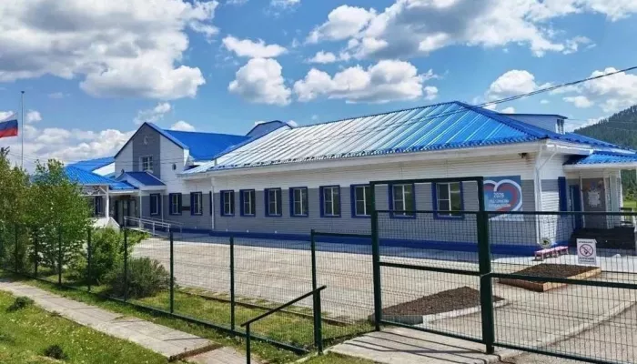 В Республике Алтай завершили капитальный ремонт Карагайской школы