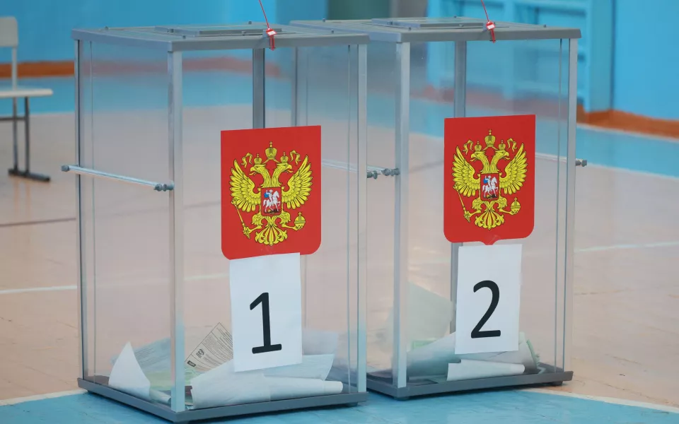 Сколько голосов набрали партии на выборах в АКЗС  кто из них проходит в новый состав