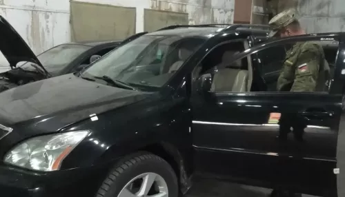 В Алтайском крае конфискованный за нарушение Lexus передали бойцам СВО