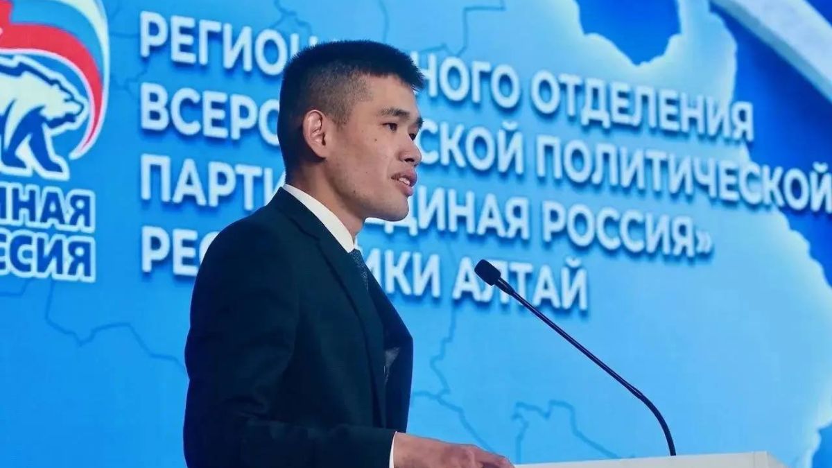Александр Суразов