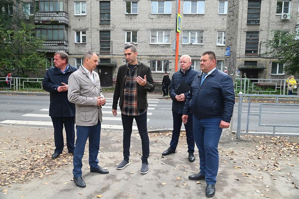 В Барнауле завершается дорожно-строительный сезон
