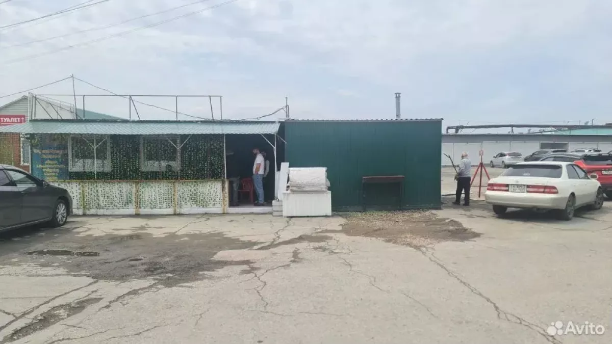 Заведение находится на проспекте Космонавтов
