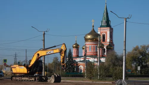Зайчанский водовод: как в центре Барнаула прокалывают землю и тянут трубы. Фото