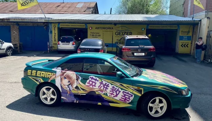 Редкую Toyota Sprinter с аниме-граффити продают в Барнауле. Фото